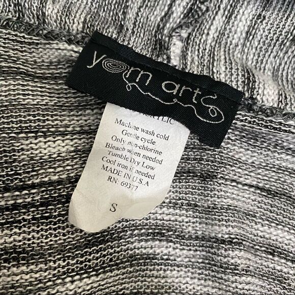 Yorn Art Lightweight Open Front Cardigan - Picture 10 of 12